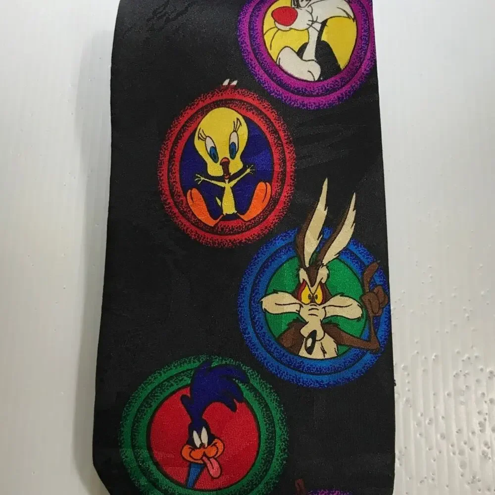 Warner Bros. Vintage Looney Tunes Characters Classic Wide Tie 1990’s 58”